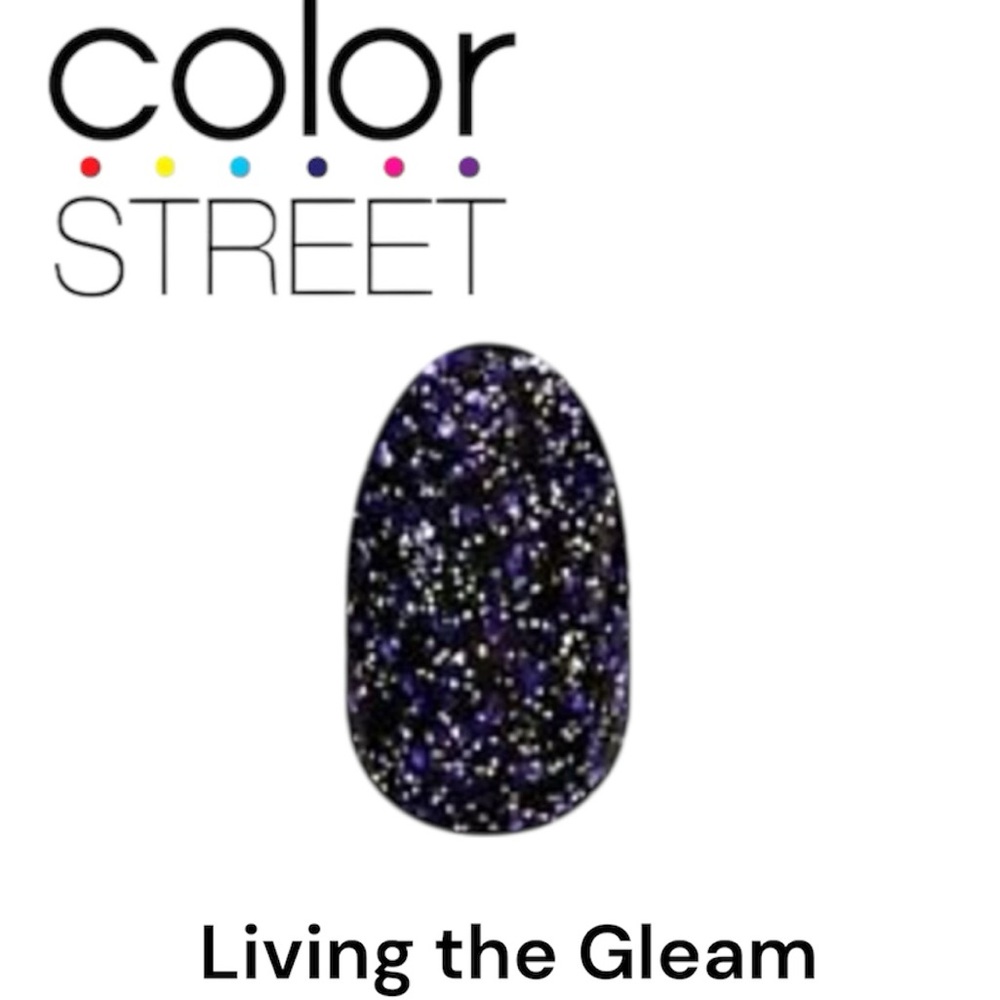 3 FOR $35: COLOR STREET Nail Strips - Living the Gleam